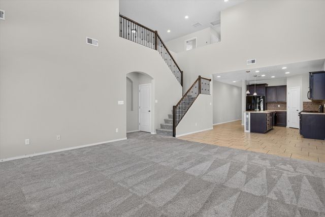 2825 Bayas Road SE, Rio Rancho, NM 87124
