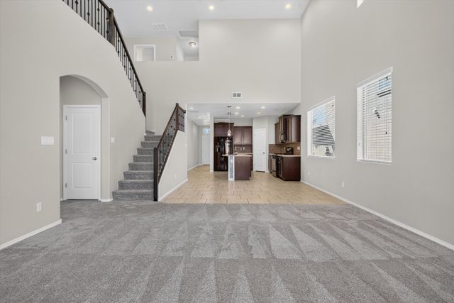 2825 Bayas Road SE, Rio Rancho, NM 87124