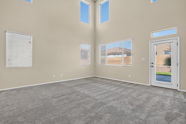 2825 Bayas Road SE, Rio Rancho, NM 87124