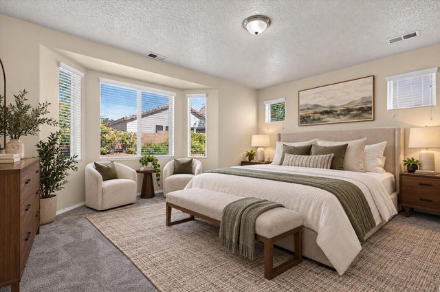2825 Bayas Road SE, Rio Rancho, NM 87124