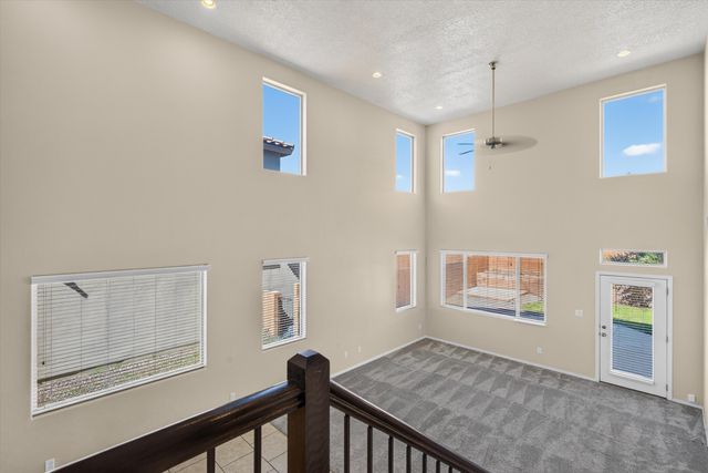 2825 Bayas Road SE, Rio Rancho, NM 87124