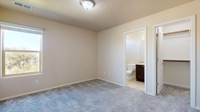 2825 Bayas Road SE, Rio Rancho, NM 87124