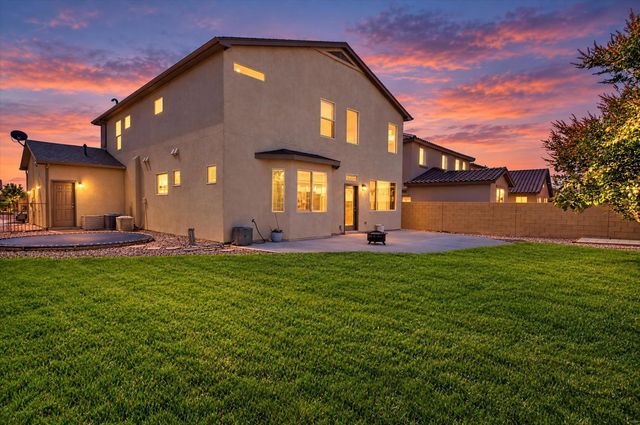 2825 Bayas Road SE, Rio Rancho, NM 87124
