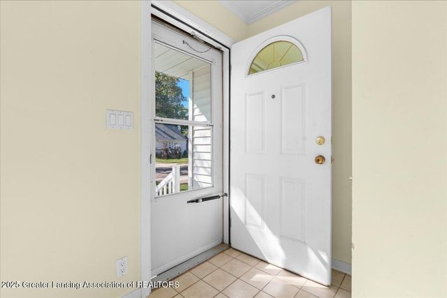 1404 Kelsey Avenue, Lansing, MI 48910