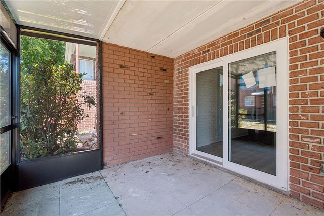 8460 13TH STREET N B, St Petersburg, FL 33702