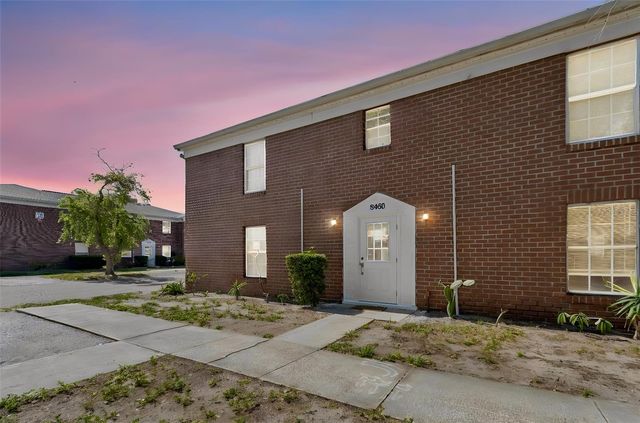 8460 13TH STREET N B, St Petersburg, FL 33702