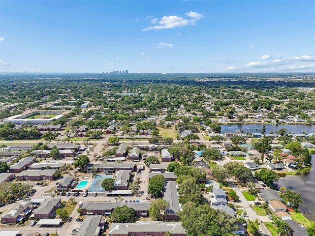8460 13TH STREET N B, St Petersburg, FL 33702