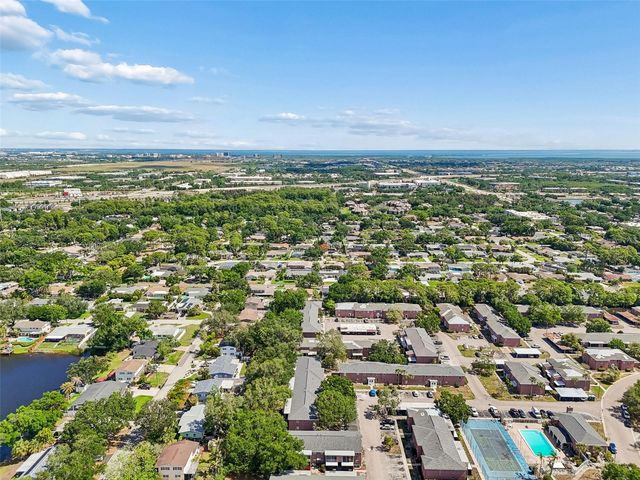 8460 13TH STREET N B, St Petersburg, FL 33702