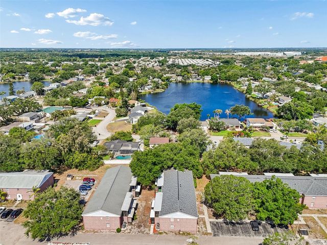 8460 13TH STREET N B, St Petersburg, FL 33702