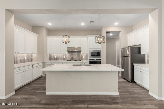 14045 W DESERT FLOWER Drive, Goodyear, AZ 85395