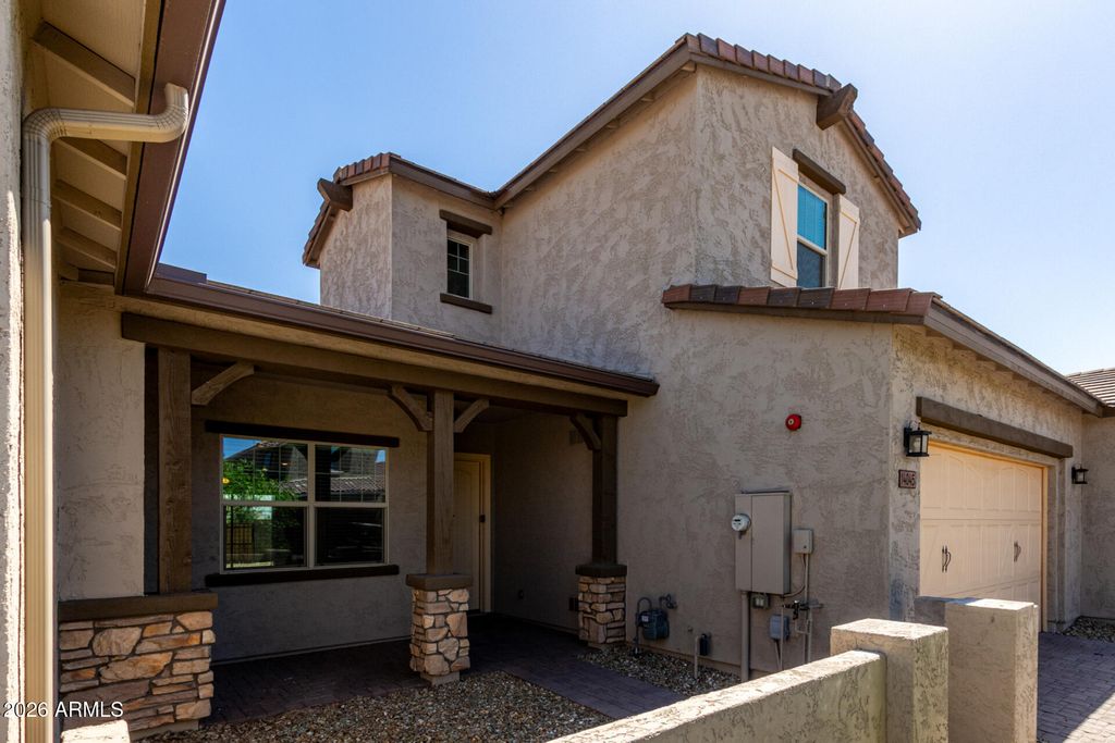 14045 W DESERT FLOWER Drive, Goodyear, AZ 85395 — photo 5