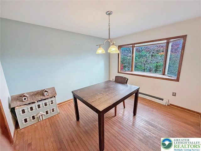 719 Hunter Street, North Catasauqua Bor, PA 18032