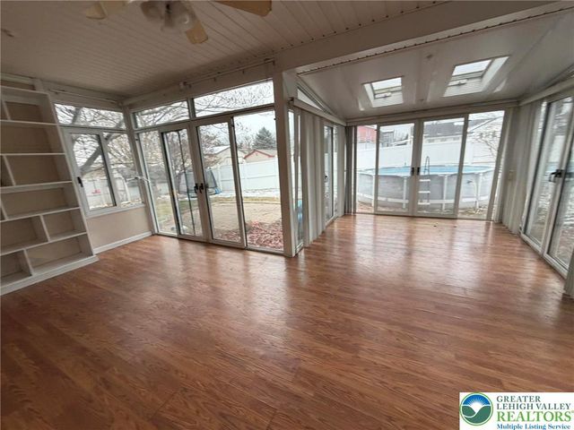 719 Hunter Street, North Catasauqua Bor, PA 18032