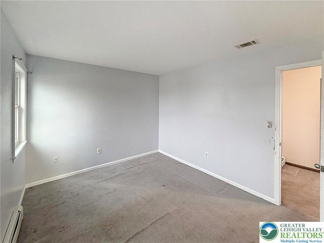 719 Hunter Street, North Catasauqua Bor, PA 18032