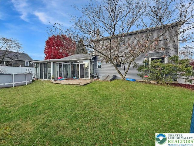 719 Hunter Street, North Catasauqua Bor, PA 18032