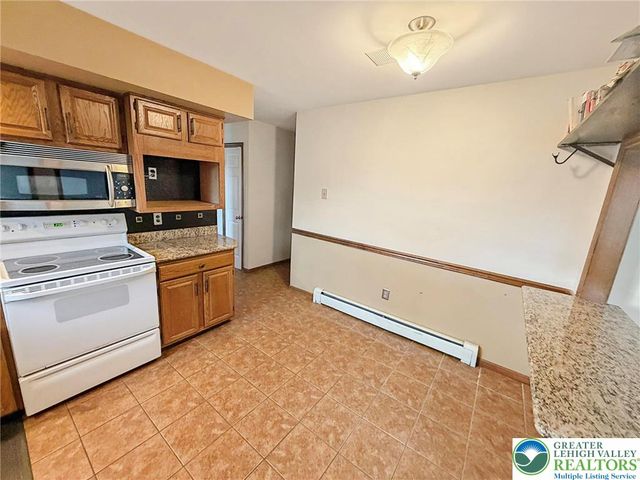 719 Hunter Street, North Catasauqua Bor, PA 18032