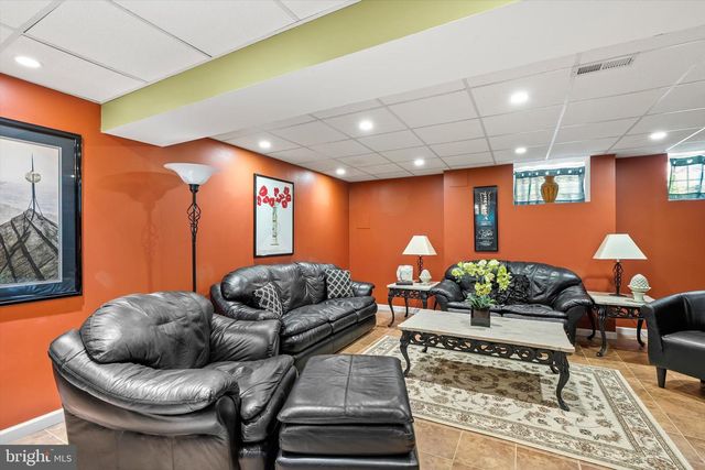 178 BURNET CRES, Robbinsville, NJ 08691