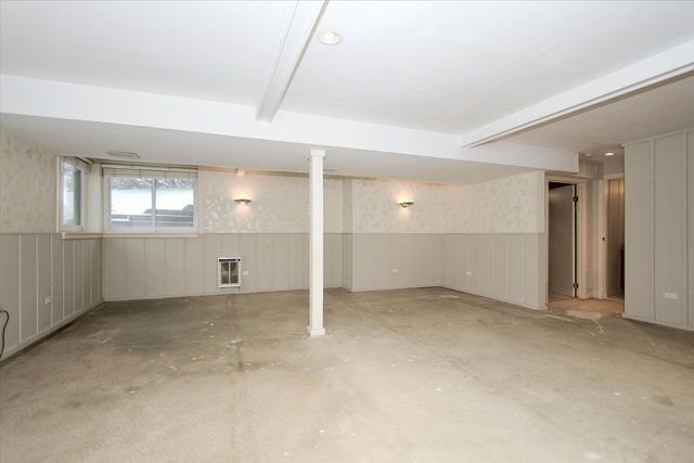 299 MALLARD POINT Point D, Lake Barrington, IL 60010