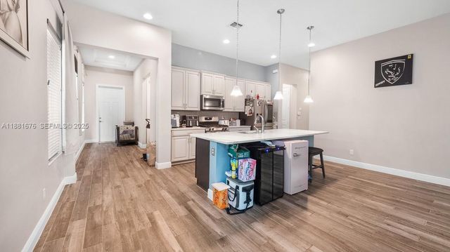 19540 Wheelbarrow Bend, Loxahatchee, FL 33470