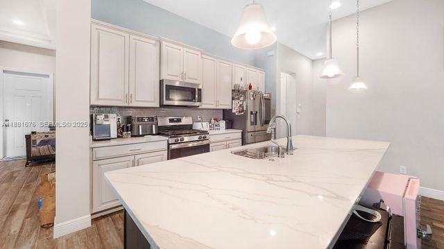 19540 Wheelbarrow Bend, Loxahatchee, FL 33470