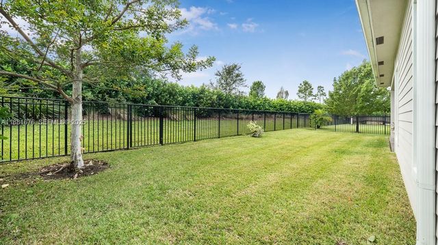 19540 Wheelbarrow Bend, Loxahatchee, FL 33470
