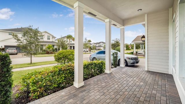 19540 Wheelbarrow Bend, Loxahatchee, FL 33470