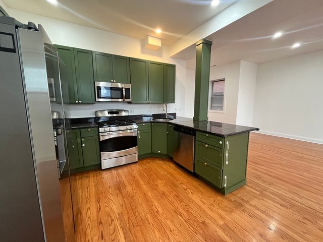 5172 S Michigan Avenue 2, Chicago, IL 60615