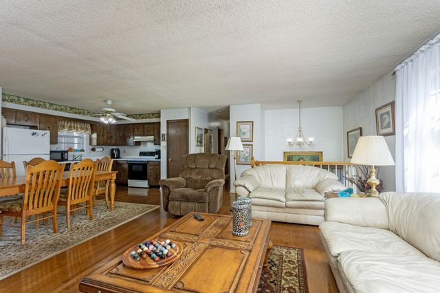 2101 Crown Court Lane, Chattanooga, TN 37421