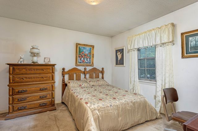 2101 Crown Court Lane, Chattanooga, TN 37421