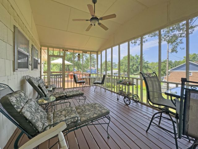 2101 Crown Court Lane, Chattanooga, TN 37421