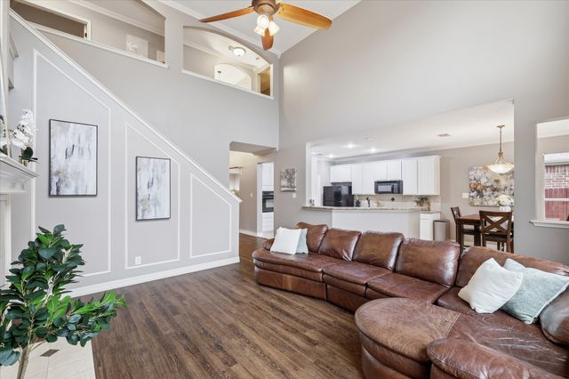 5573 Seabury Drive, Fort Worth, TX 76137