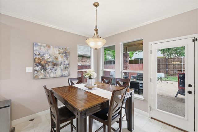 5573 Seabury Drive, Fort Worth, TX 76137