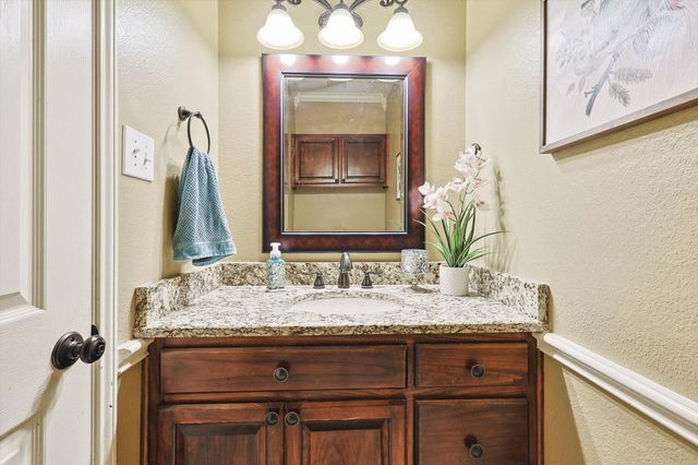 5573 Seabury Drive, Fort Worth, TX 76137
