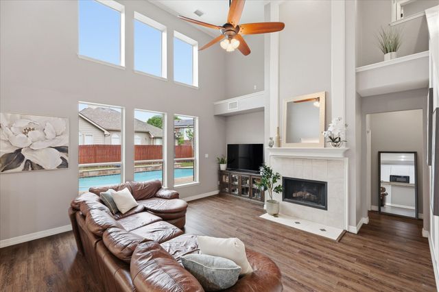 5573 Seabury Drive, Fort Worth, TX 76137