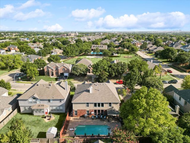 5573 Seabury Drive, Fort Worth, TX 76137