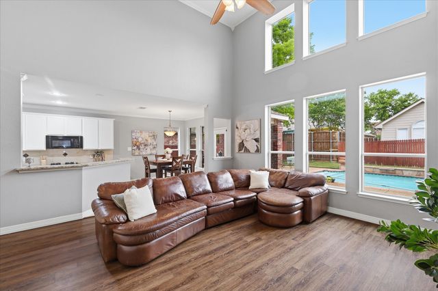 5573 Seabury Drive, Fort Worth, TX 76137