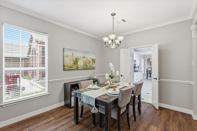 5573 Seabury Drive, Fort Worth, TX 76137