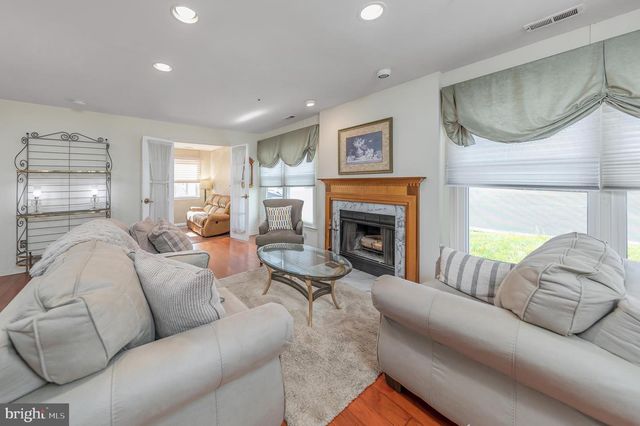 765 CHANTICLEER, Cherry Hill, NJ 08003