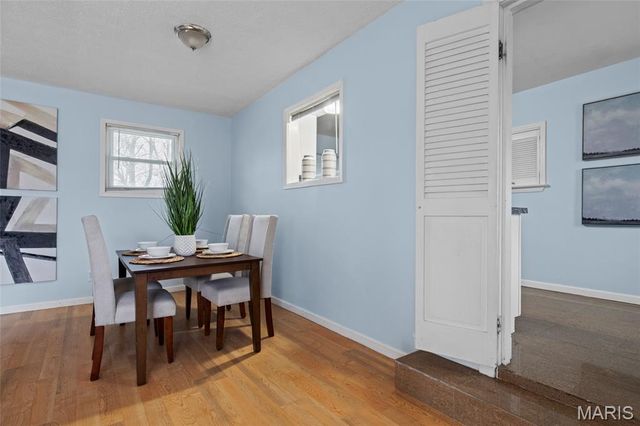 1680 Clover Lane, Florissant, MO 63031