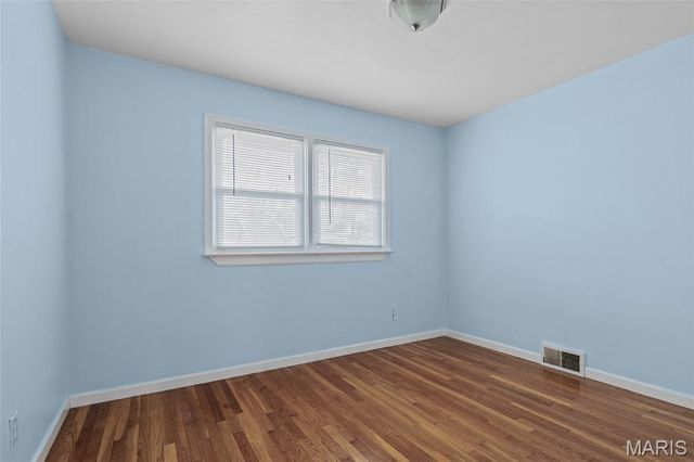 1680 Clover Lane, Florissant, MO 63031