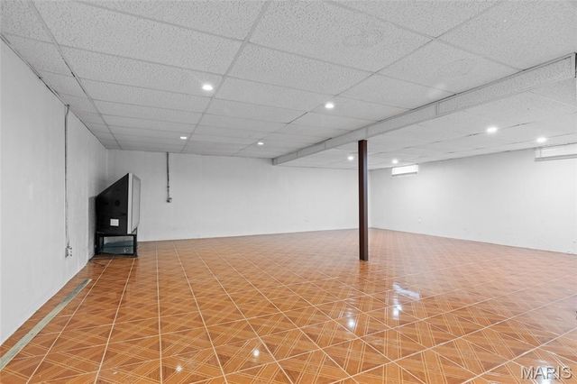 1680 Clover Lane, Florissant, MO 63031