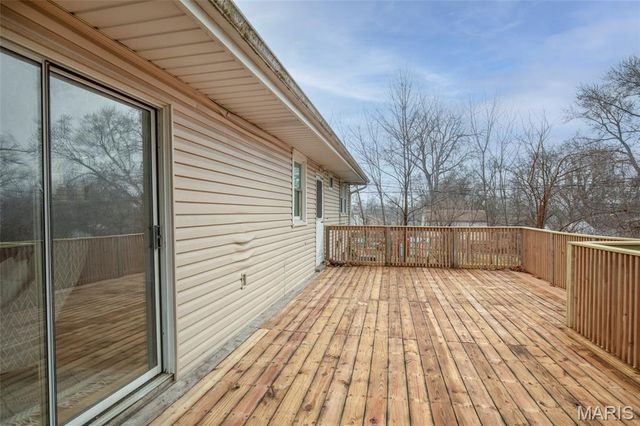 1680 Clover Lane, Florissant, MO 63031