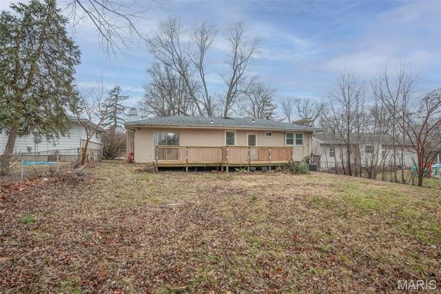 1680 Clover Lane, Florissant, MO 63031