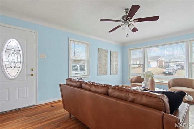 1680 Clover Lane, Florissant, MO 63031