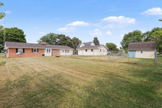 4925 W Freeland Rd Road, Saginaw, MI 48604