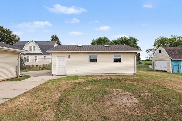 4925 W Freeland Rd Road, Saginaw, MI 48604