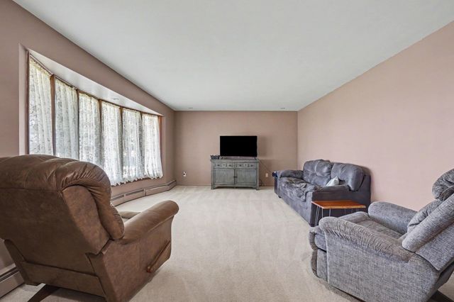 4925 W Freeland Rd Road, Saginaw, MI 48604