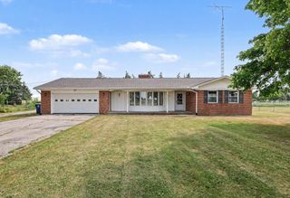 4925 W Freeland Rd Road, Saginaw, MI 48604