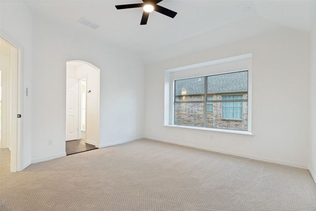941 Sir Constantine Drive, Lewisville, TX 75056