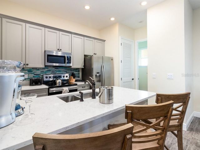 3016 PARROT HEAD PLACE, Kissimmee, FL 34747